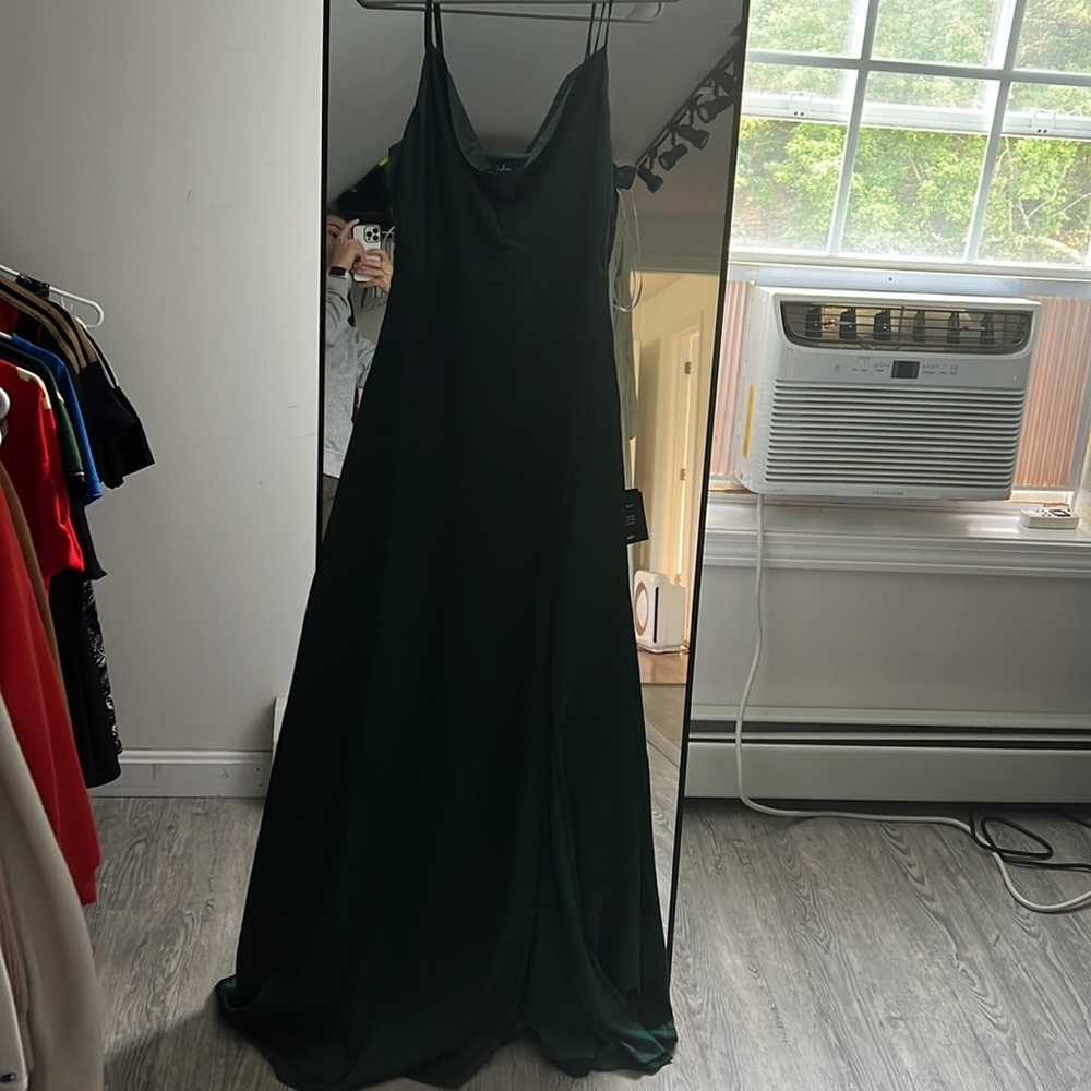 Lulu’s Maxi Dress - Picture 2 of 3